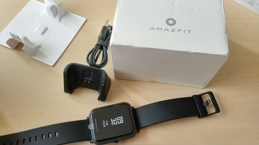 Amazfit Bip komplektacija